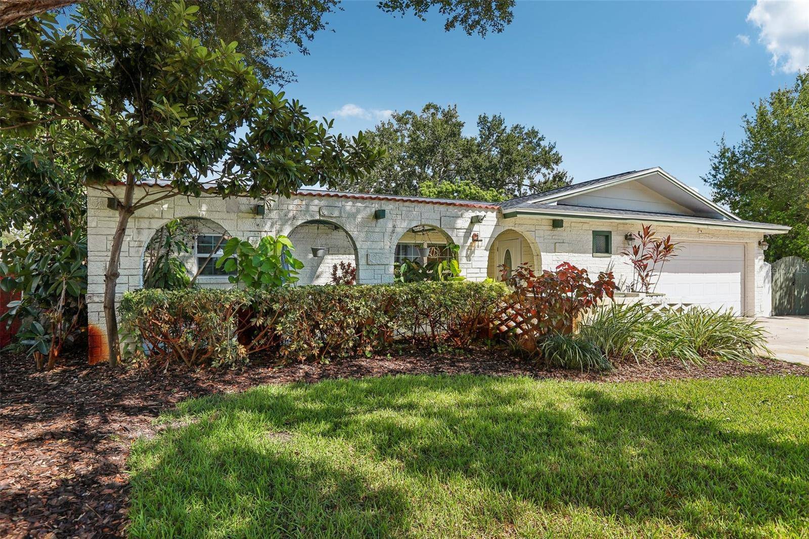 7699 92ND ST, Seminole, FL 33777