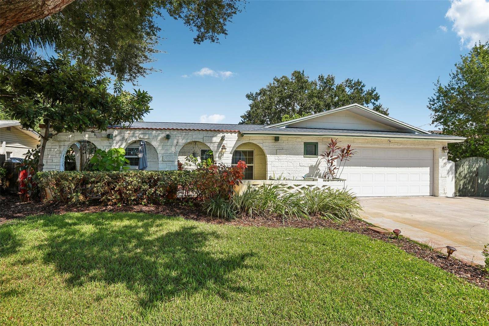 7699 92ND ST, Seminole, FL 33777
