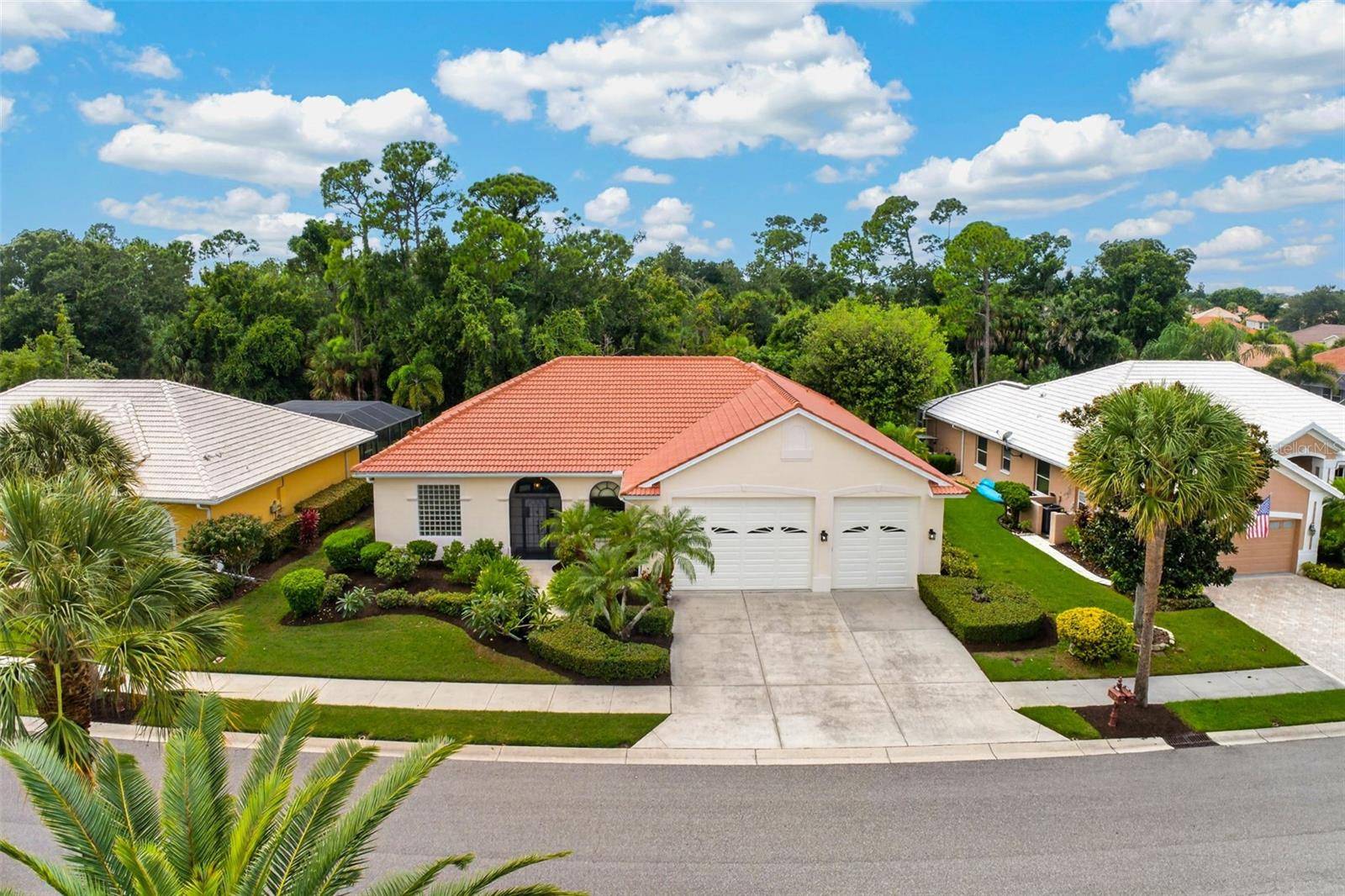 679 SAWGRASS BRIDGE RD, Venice, FL 34292