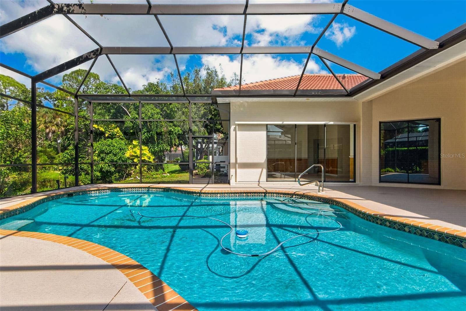 679 SAWGRASS BRIDGE RD, Venice, FL 34292