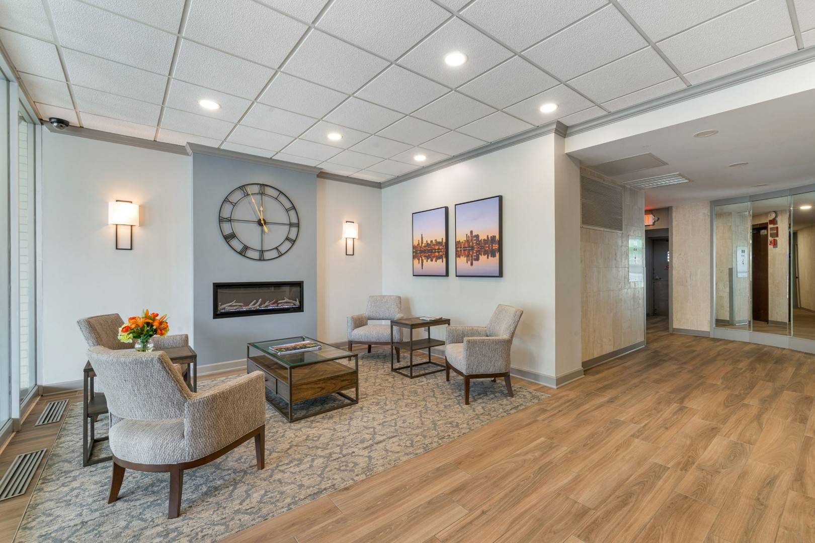 141 N LA GRANGE RD #1003, La Grange, IL 60525