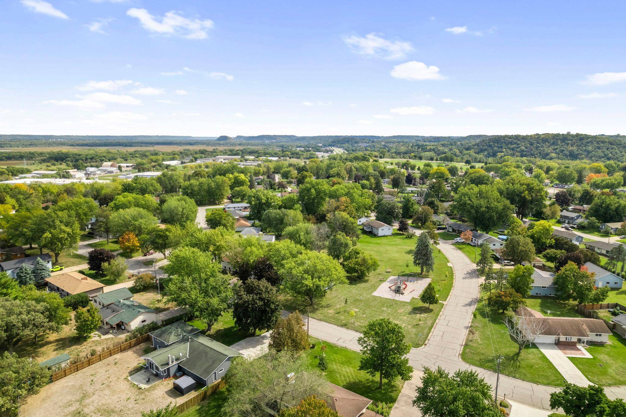 319 Cannon View DR, Red Wing, MN 55066