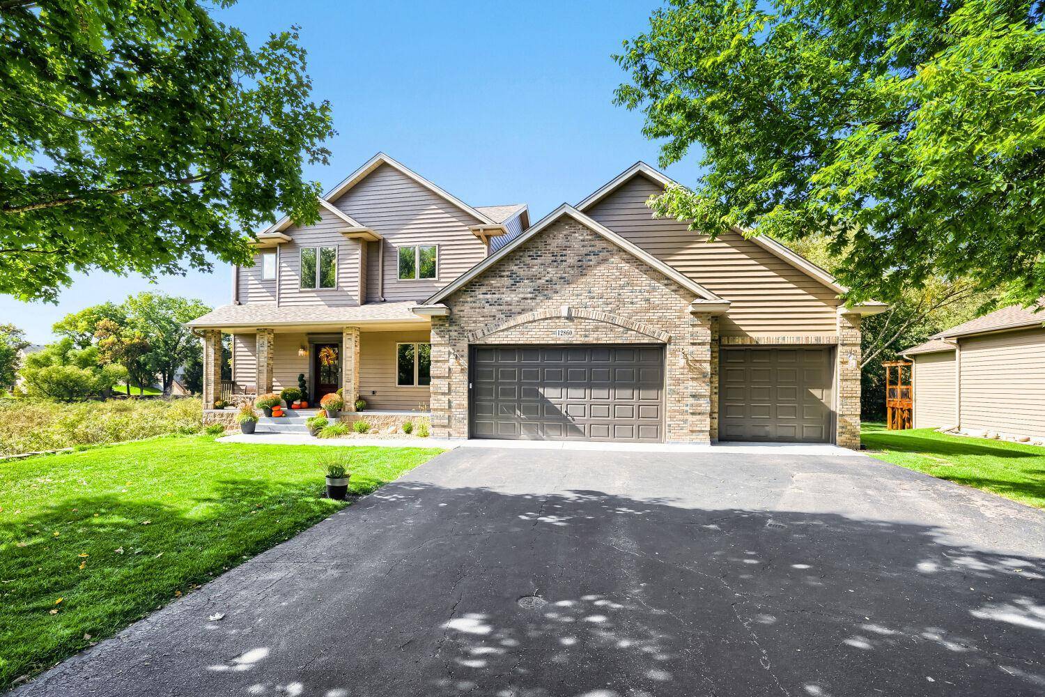 12860 Palisade ST NE, Blaine, MN 55449