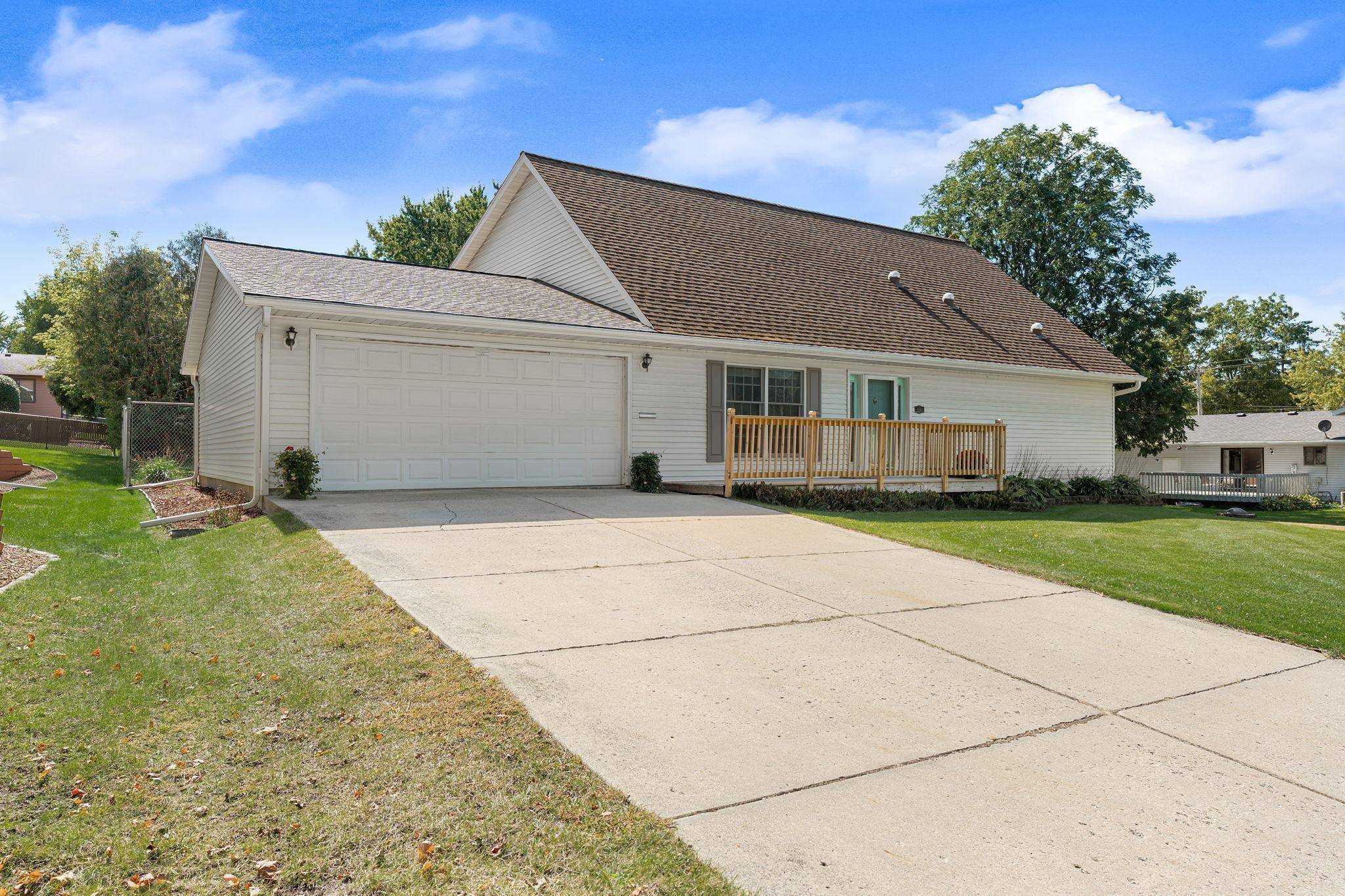 1169 Barney ST, Owatonna, MN 55060