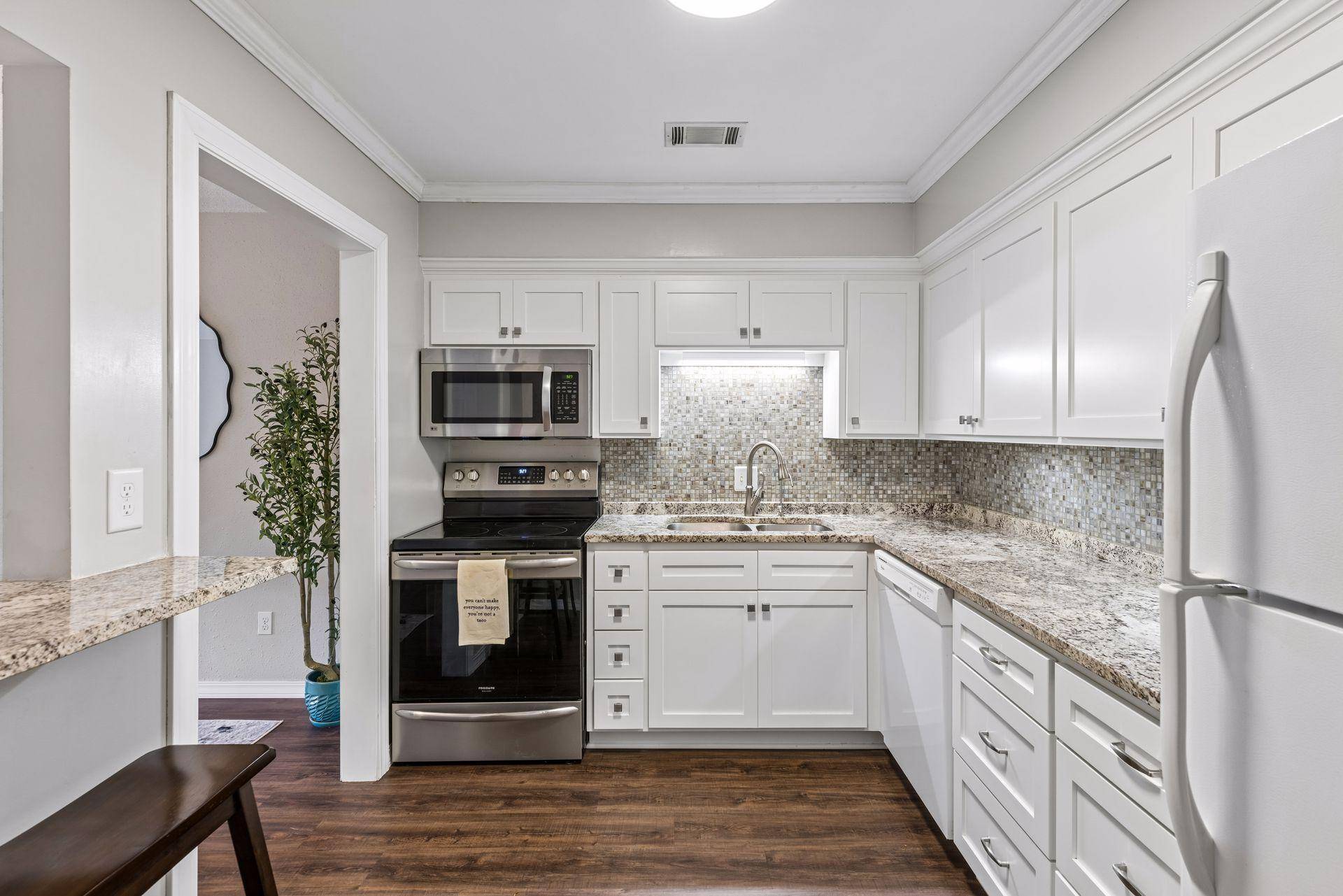 7227 W Franklin AVE, Saint Louis Park, MN 55426