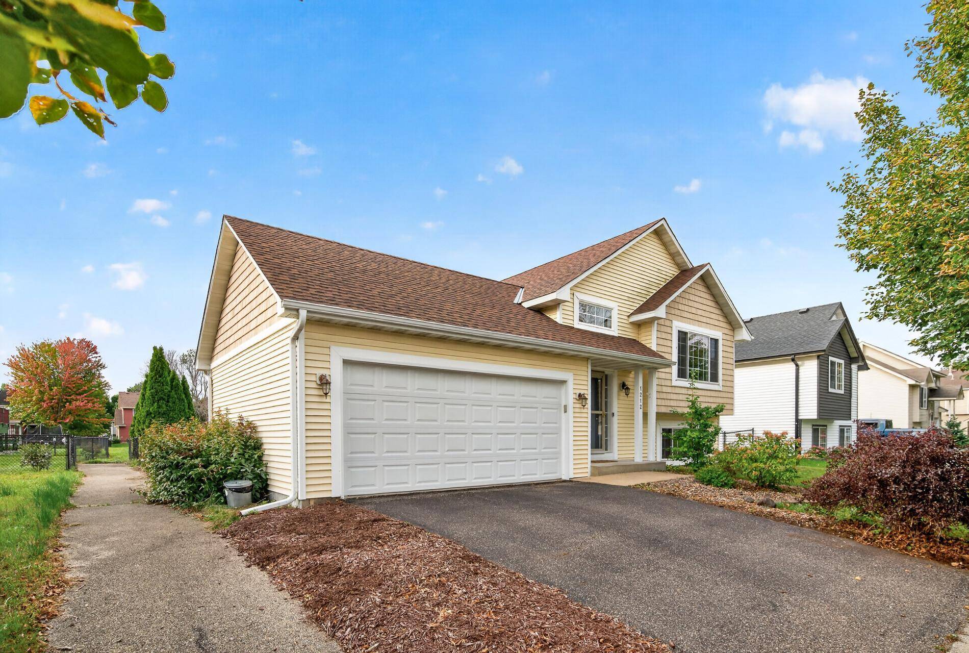 1212 Elm ST, Farmington, MN 55024