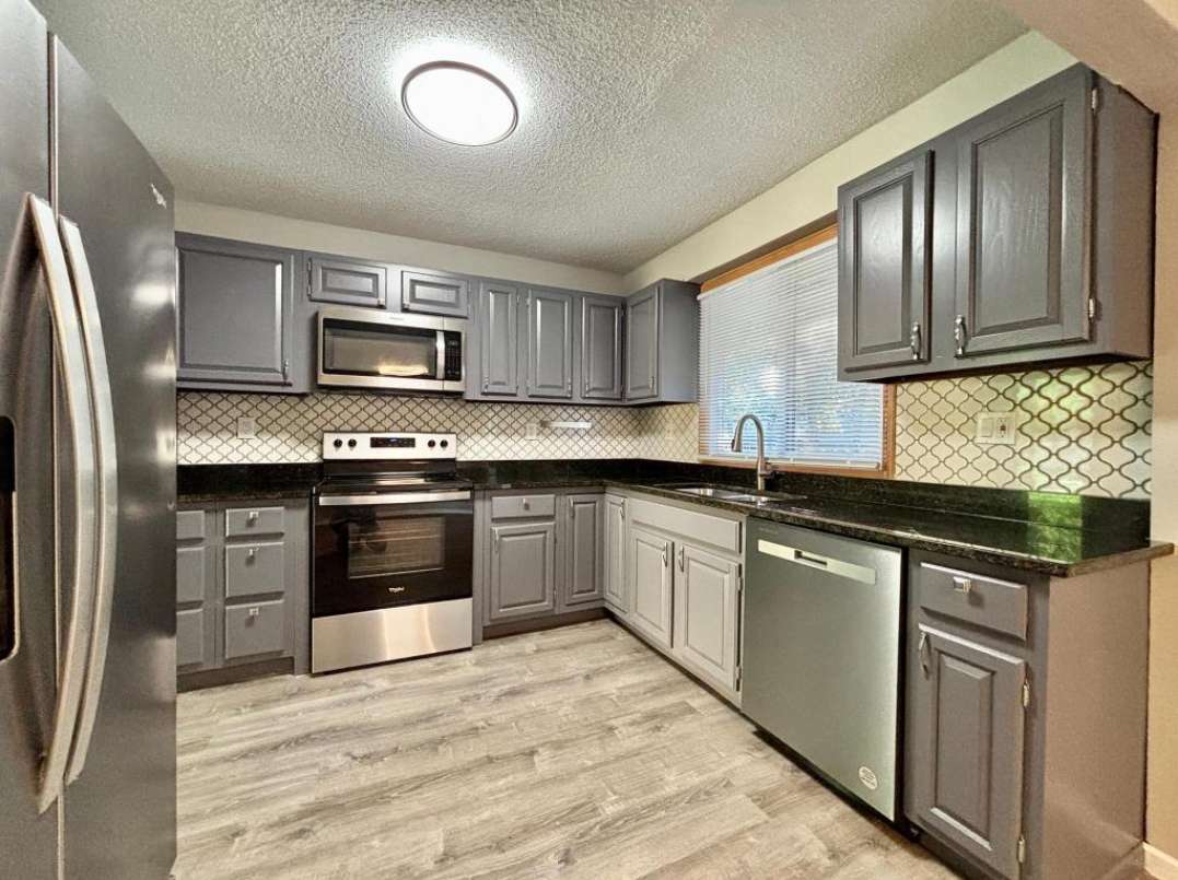 1414 W Danube RD, Fridley, MN 55432