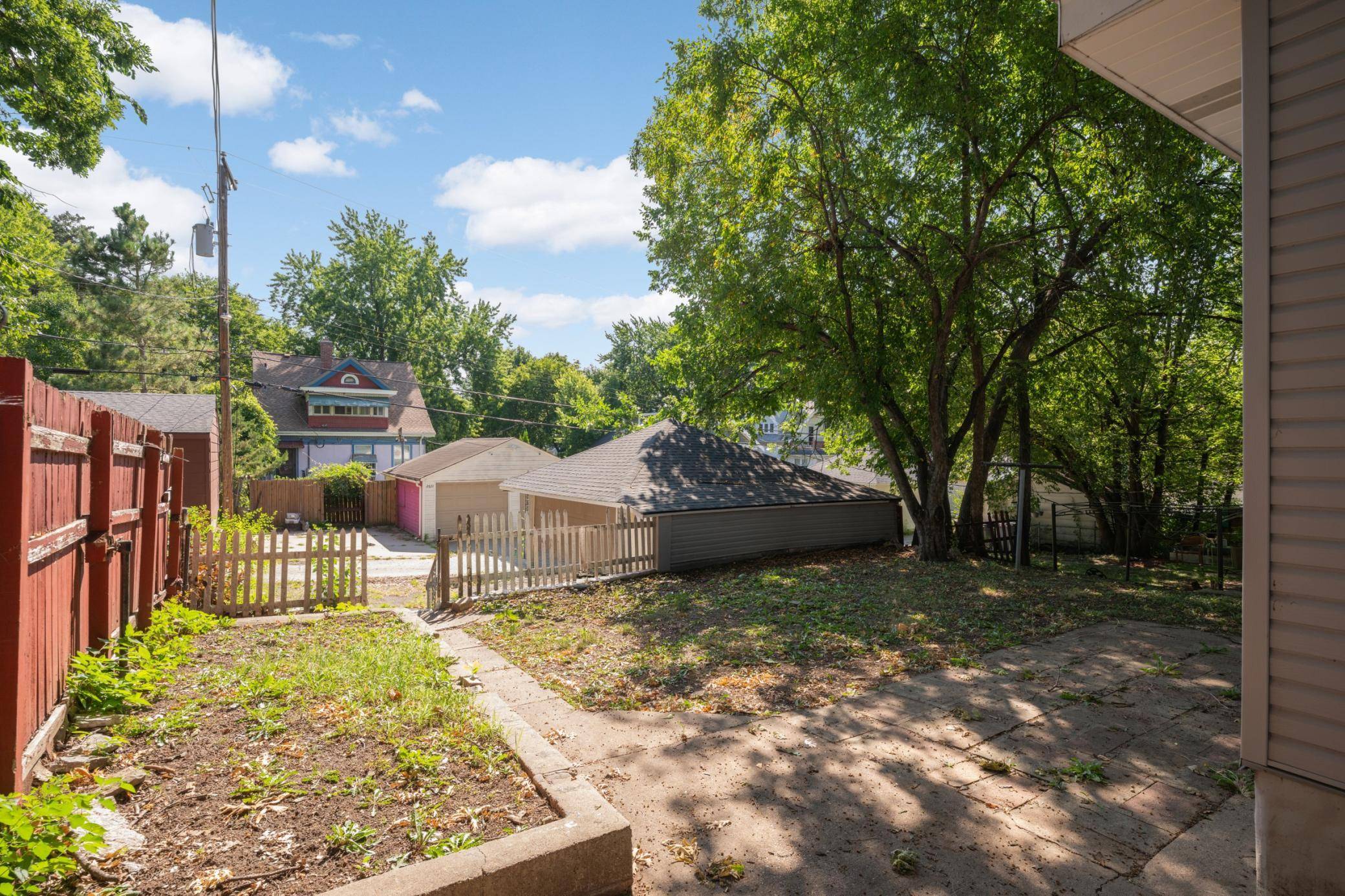 2630 Girard AVE N, Minneapolis, MN 55411