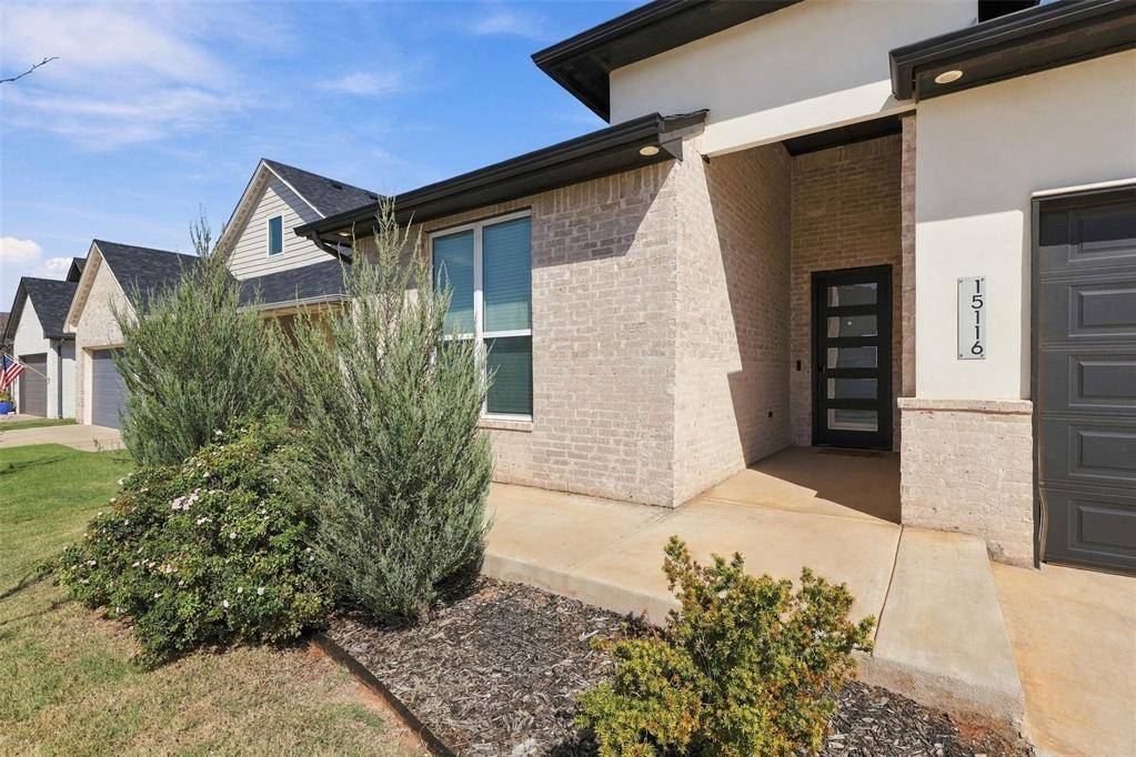15116 Jasper CT, Edmond, OK 73013