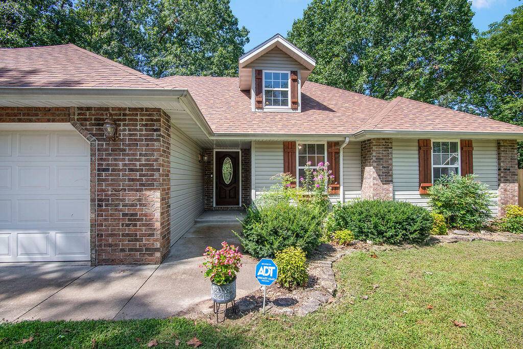 1496 S Alice Gayle CIR, Nixa, MO 65714
