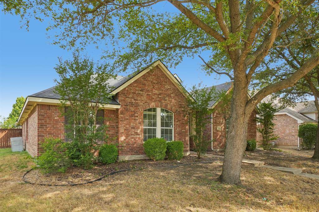 517 Azalea Drive, Glenn Heights, TX 75154