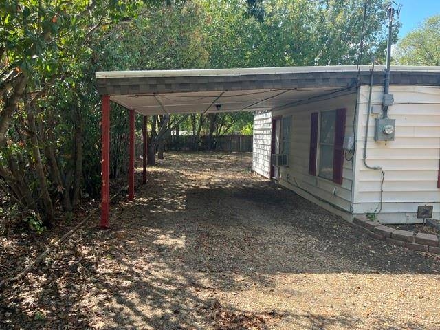 711 Hall Street, Lancaster, TX 75146