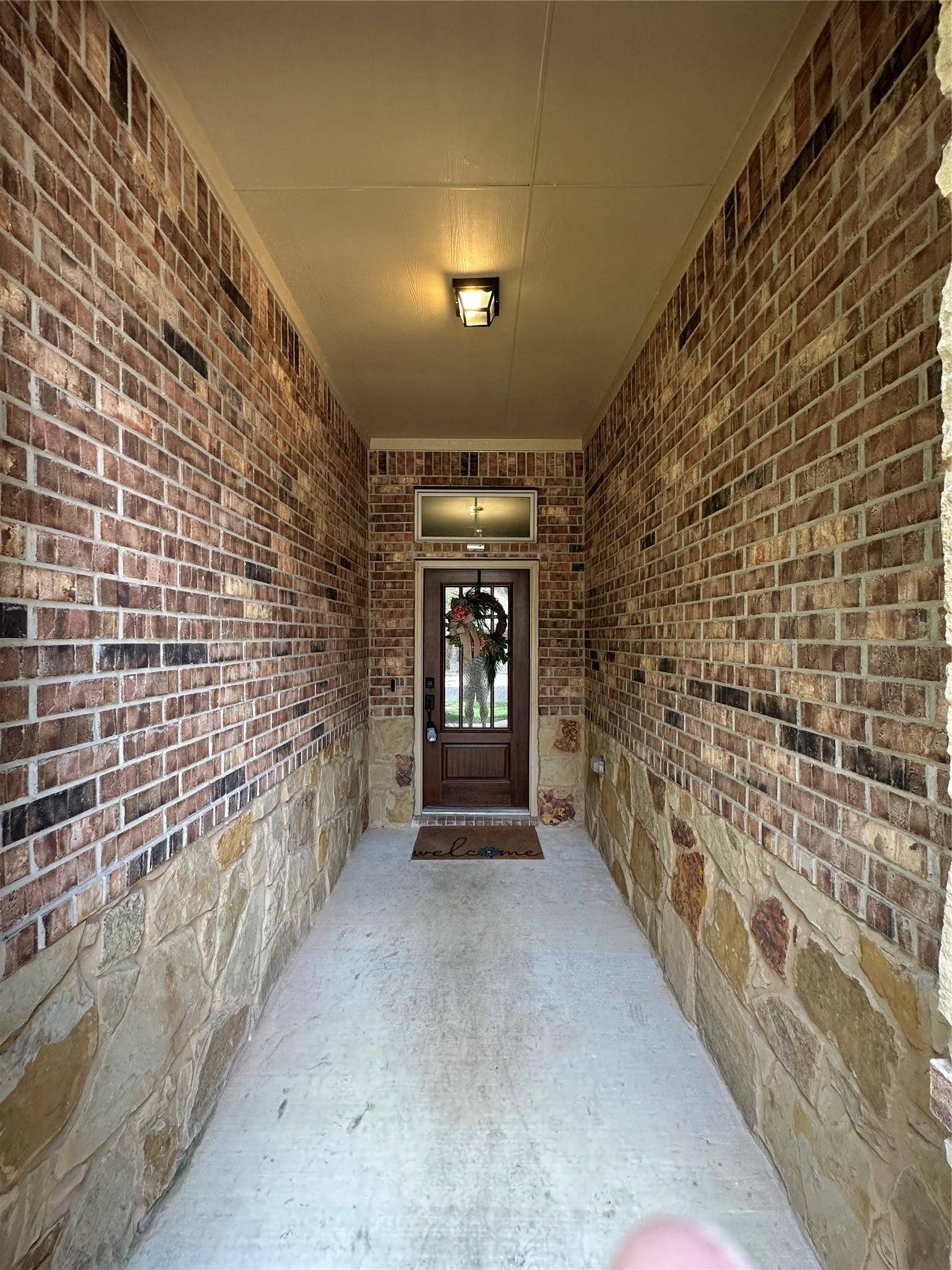 179 Blushing DR, Buda, TX 78610