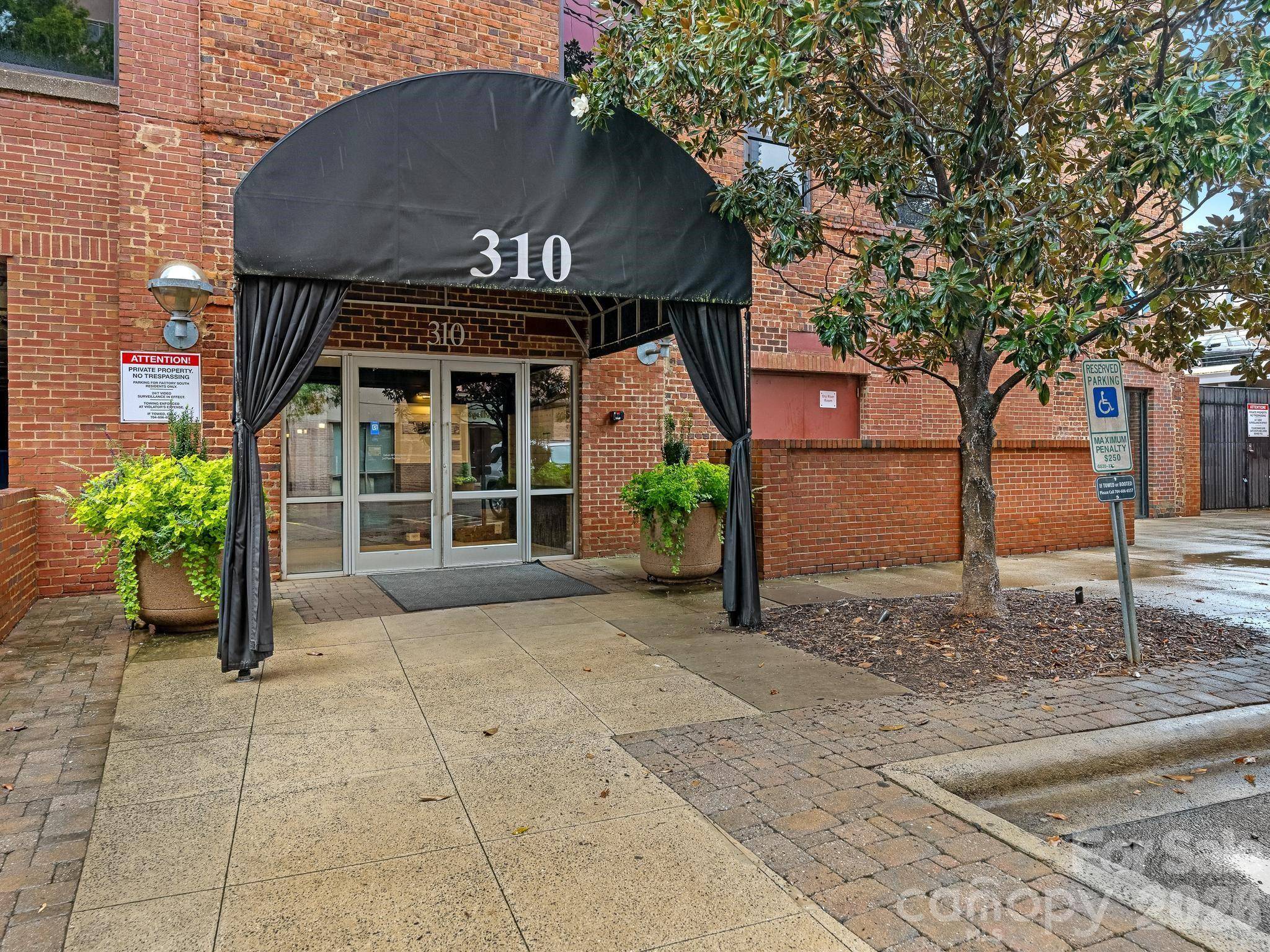 310 Arlington AVE #418, Charlotte, NC 28203
