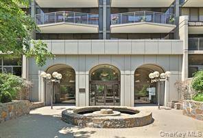 15 Stewart PL #3D, White Plains, NY 10603