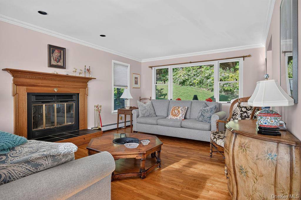 160 Hillside AVE, Nyack, NY 10960