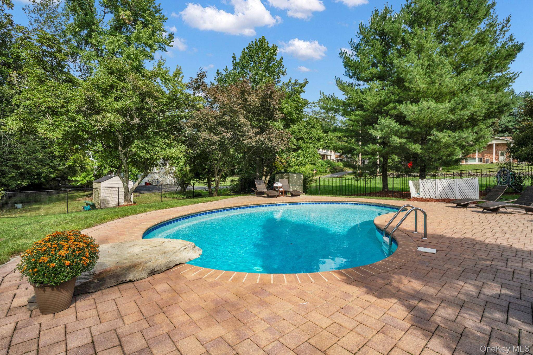 649 S Pascack RD, Spring Valley, NY 10977