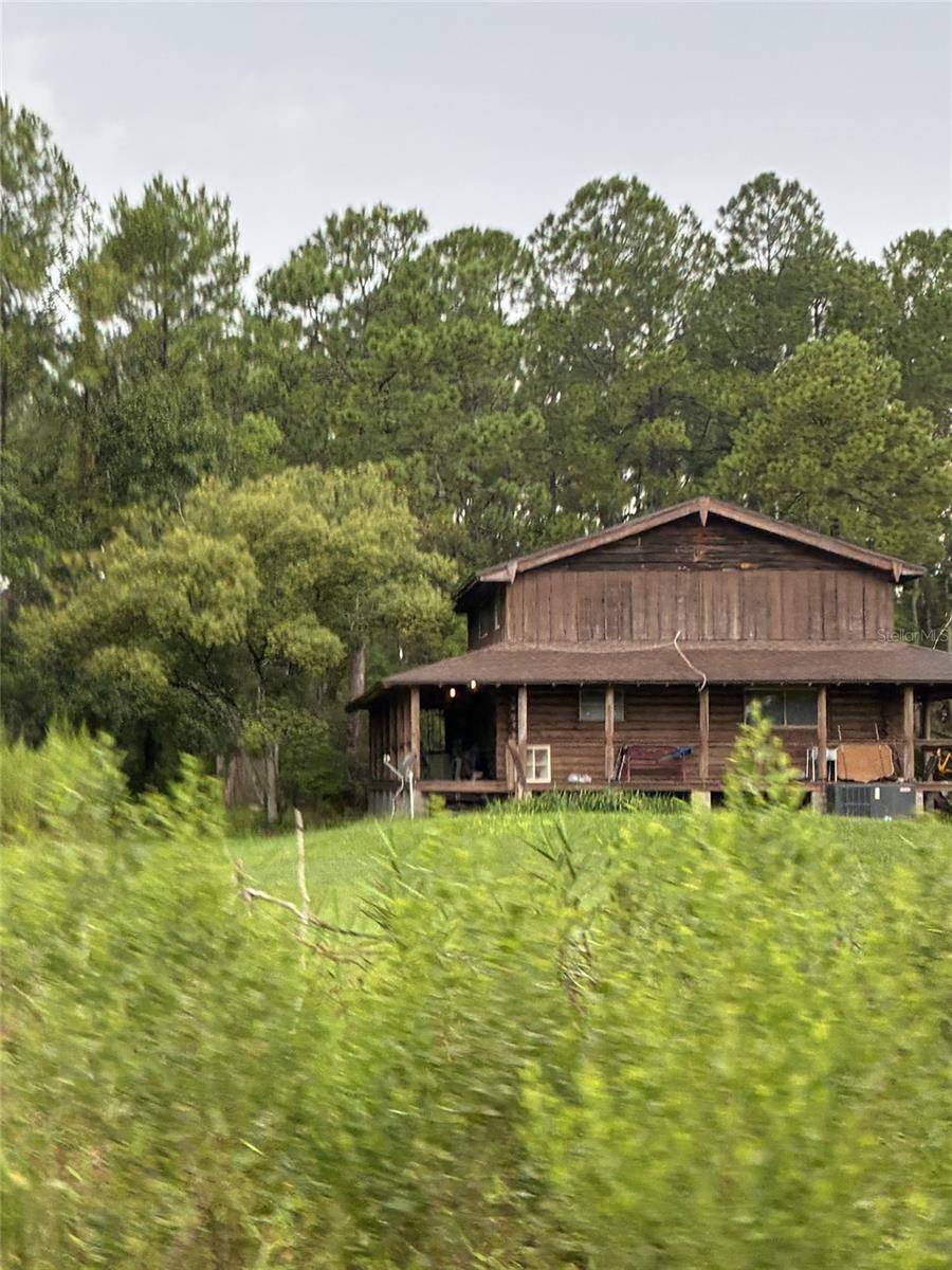 22932 WILL MURPHY RD, Umatilla, FL 32784