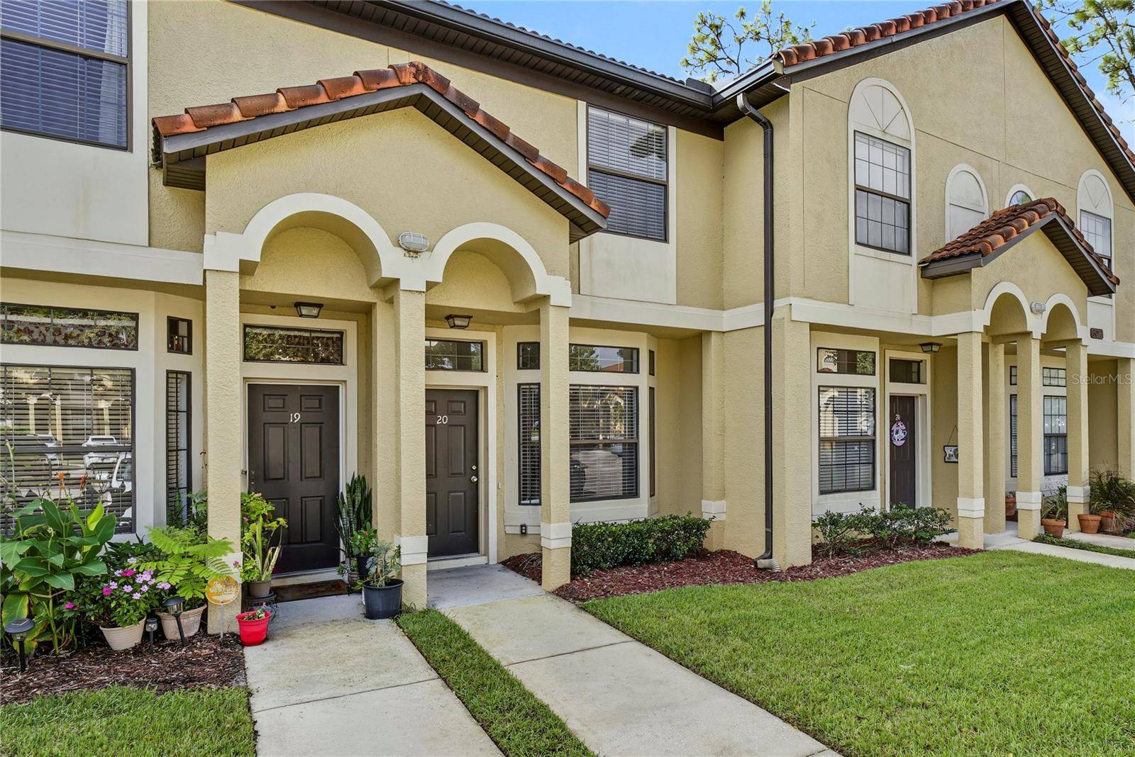 6013 SCOTCHWOOD GLN #20, Orlando, FL 32822