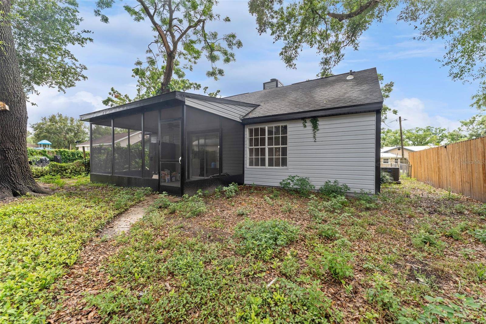 Address not disclosed, Seffner, FL 33584