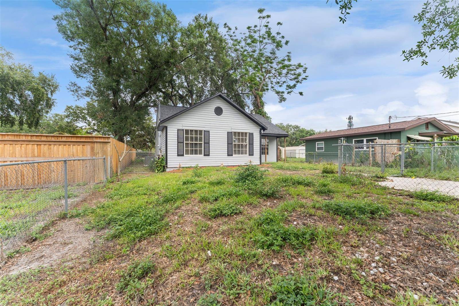 Address not disclosed, Seffner, FL 33584