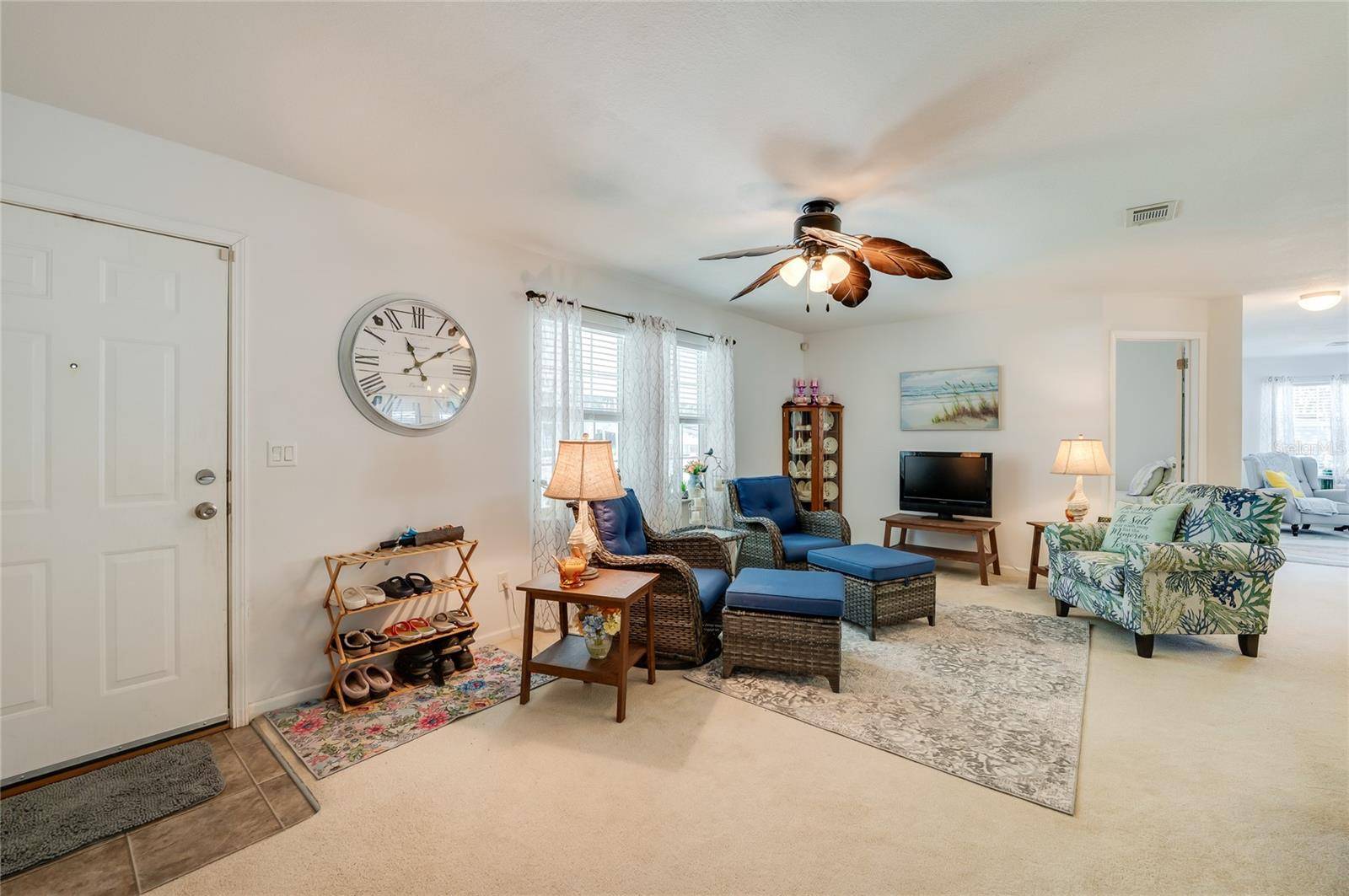 60 GOLDEN GATE CIR, Port Orange, FL 32129
