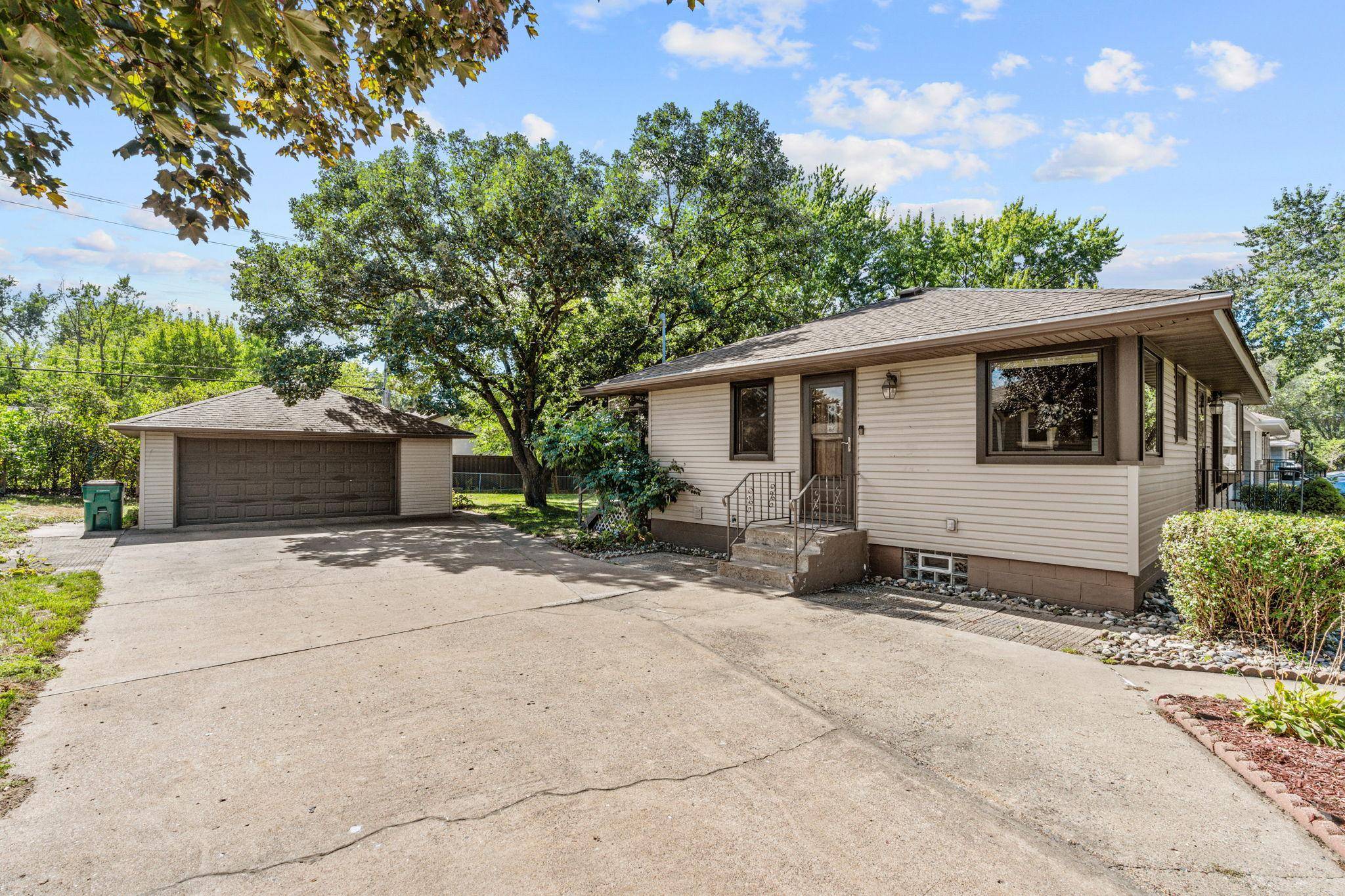 856 Maple ST NE, Spring Lake Park, MN 55432
