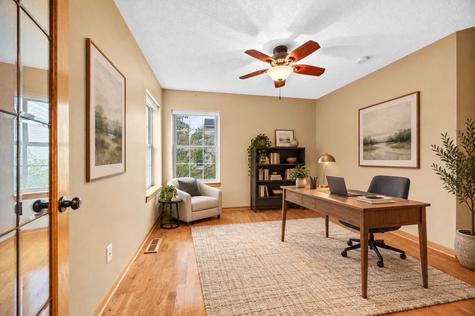 111 Morningside DR NE, Hutchinson, MN 55350