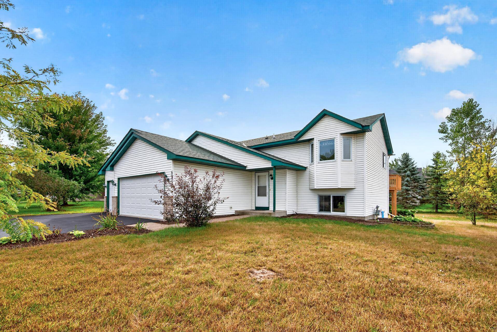 6595 380th CT, North Branch, MN 55056