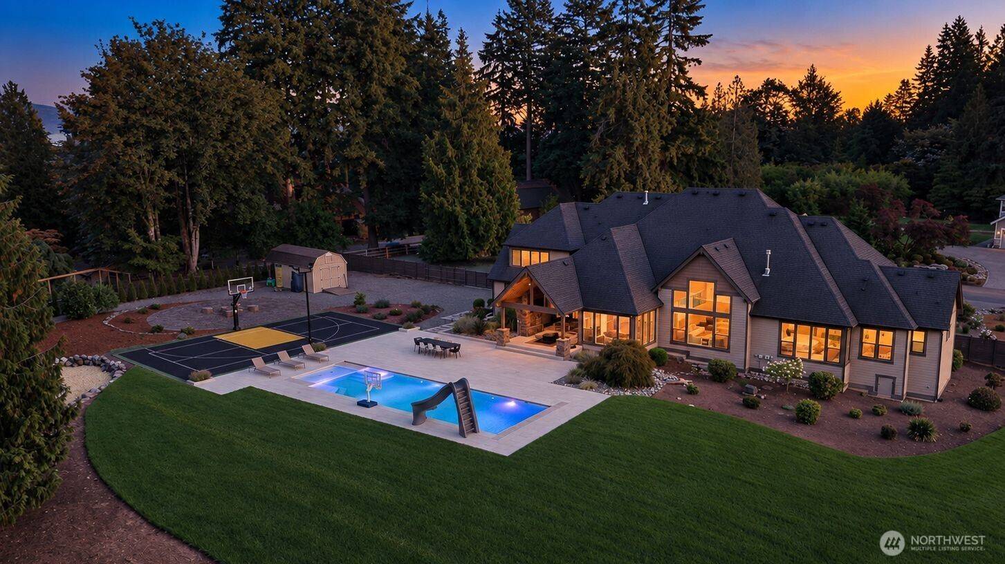 11302 152nd AVE SE, Renton, WA 98059