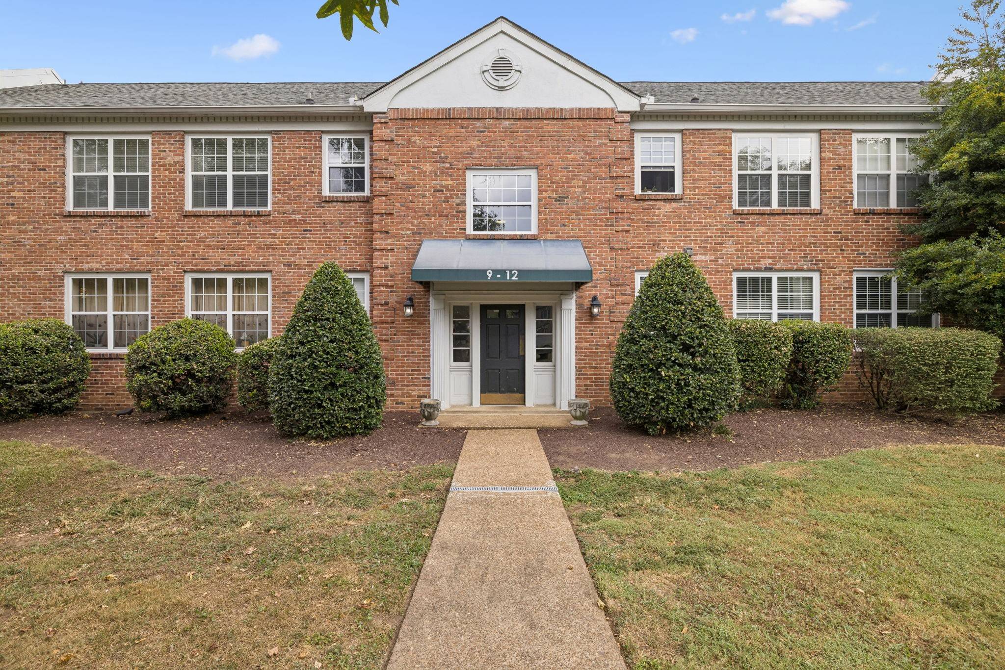 1112 Clifton Ln #10, Nashville, TN 37204