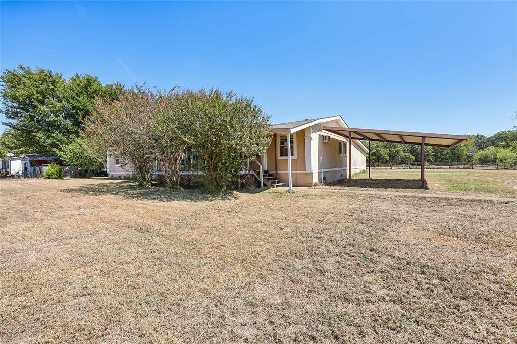 3393 Meadow Drive, Caddo Mills, TX 75135