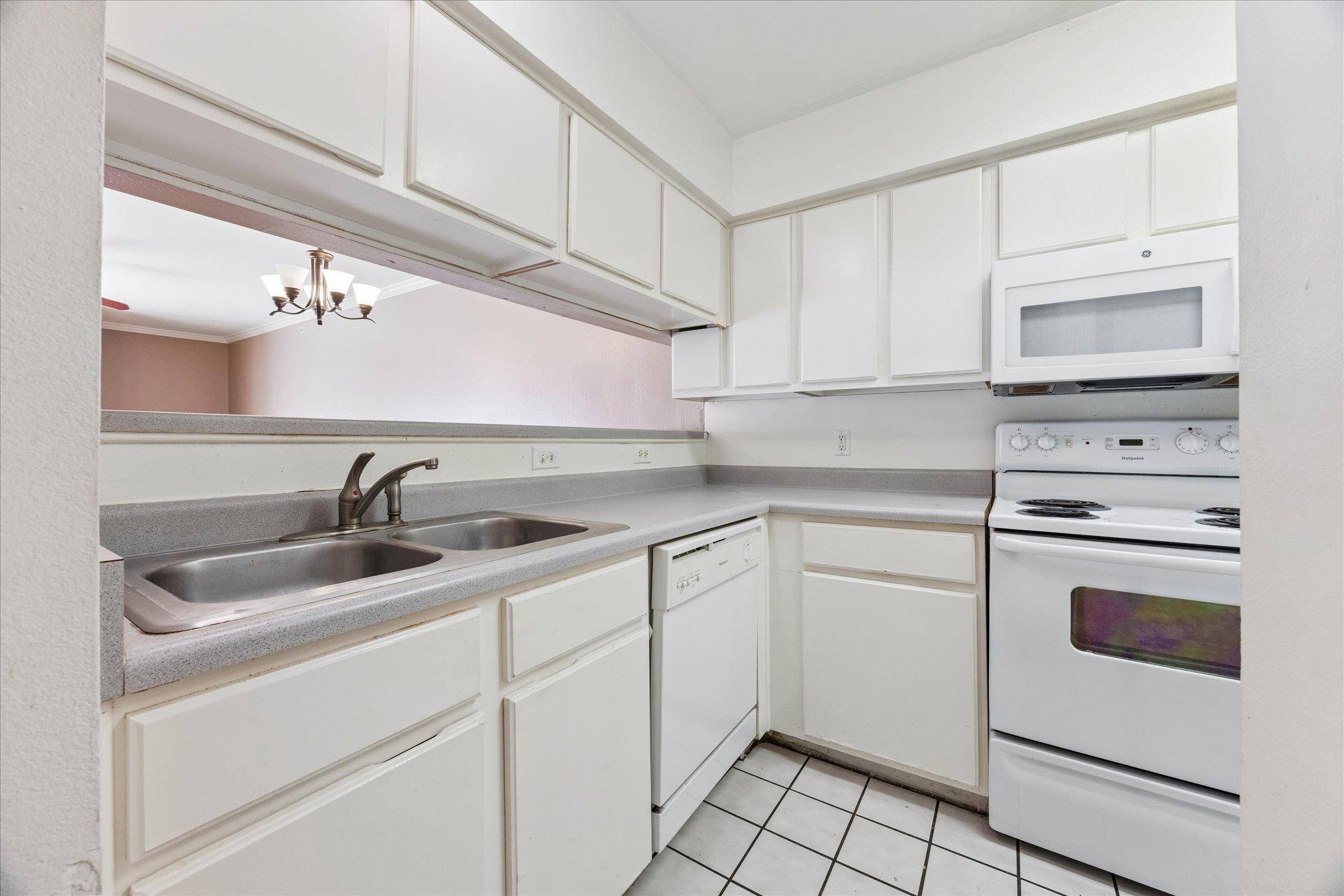 501 W 26th ST #222, Austin, TX 78705