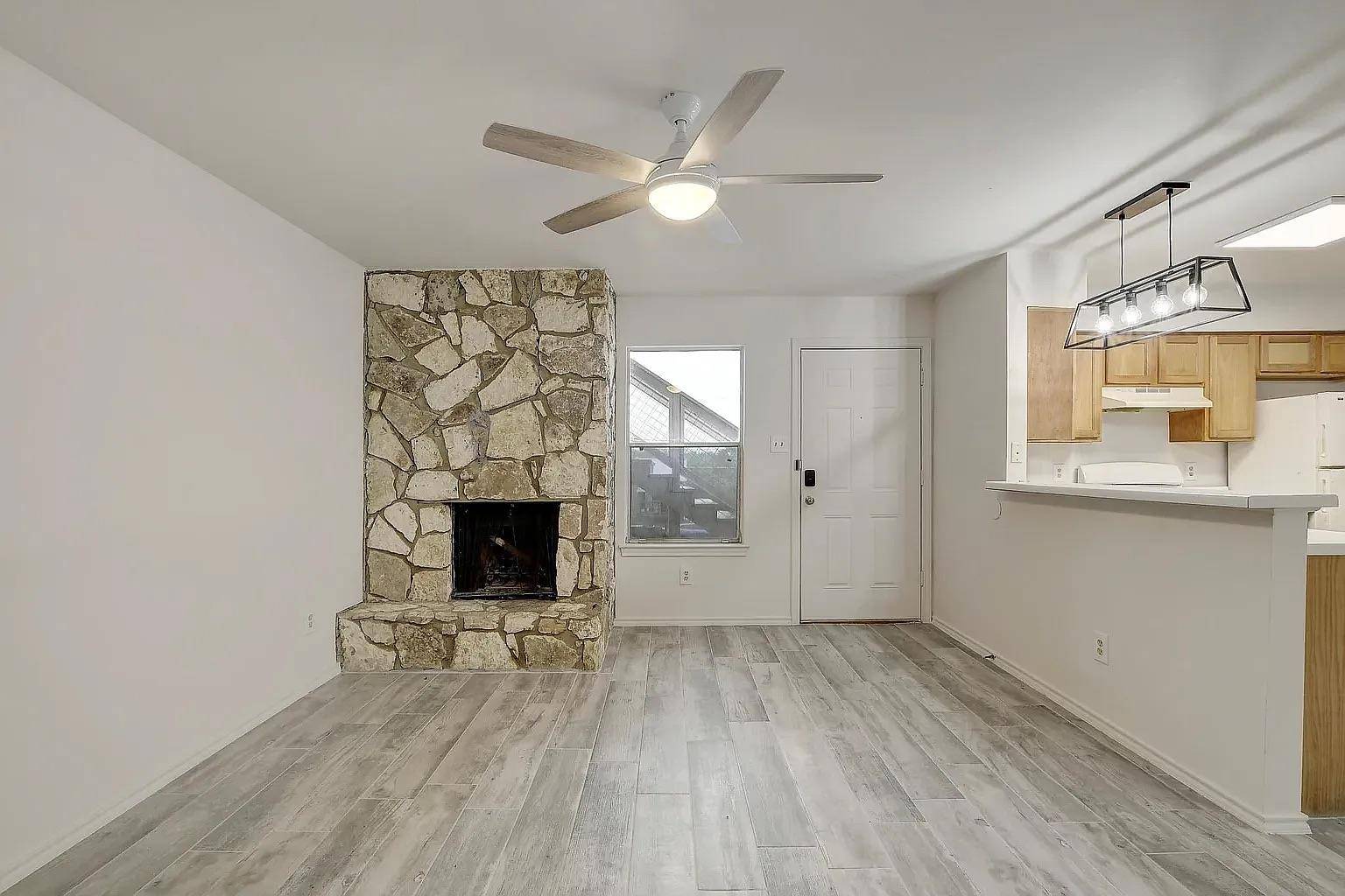 809 Bracewood CIR #A, San Marcos, TX 78666