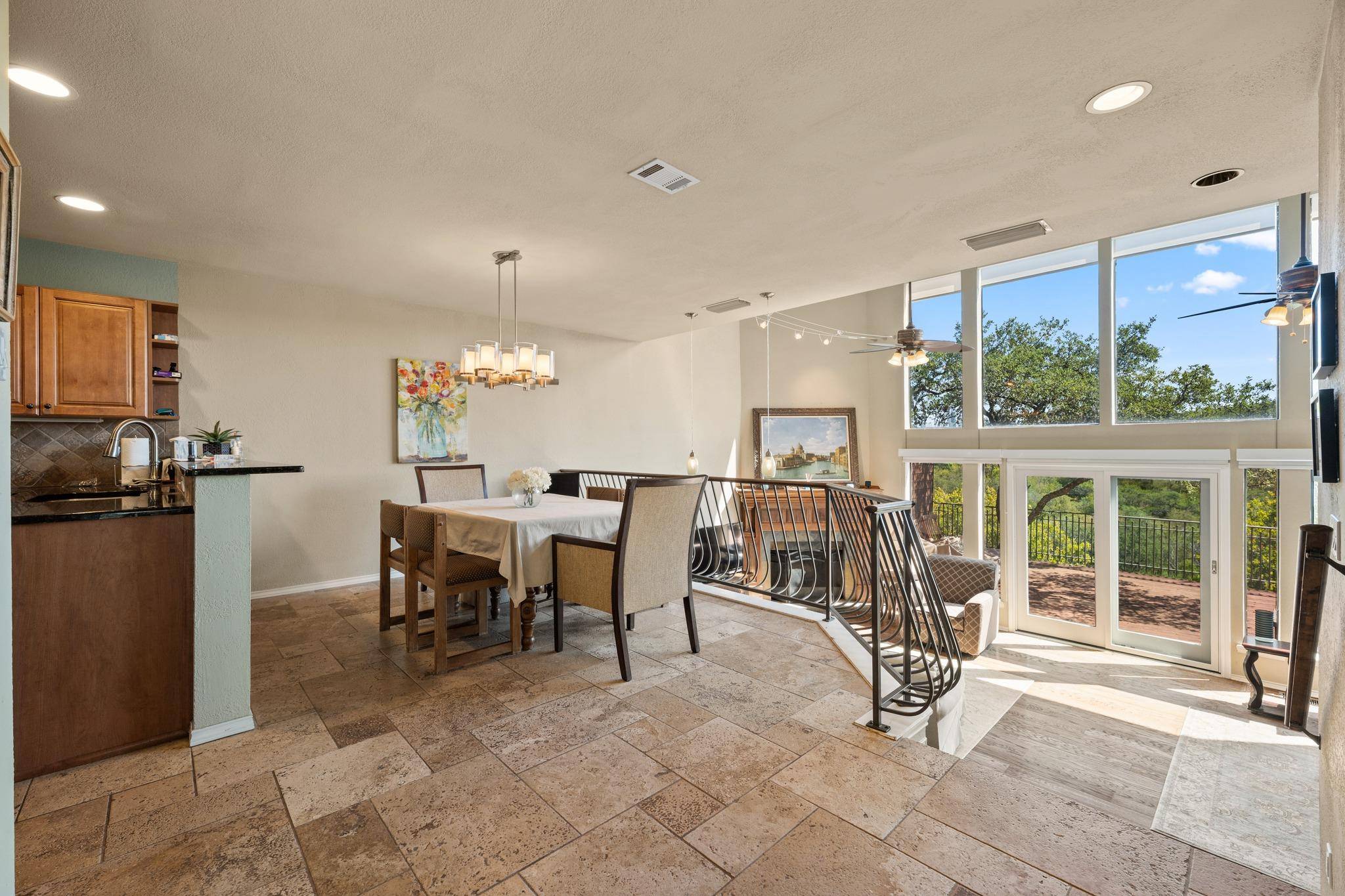 1331 SPYGLASS DR, Austin, TX 78746