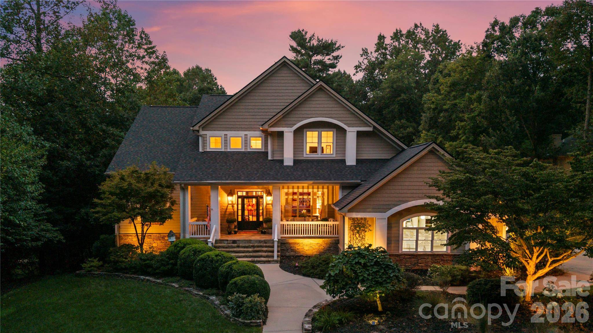 1637 Olmsted DR, Asheville, NC 28803