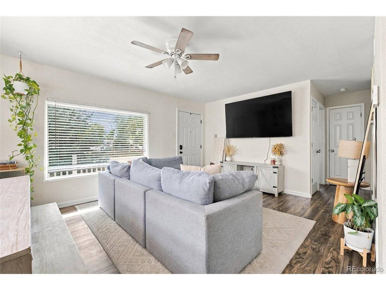 10607 Lowry, Aurora, CO 80010