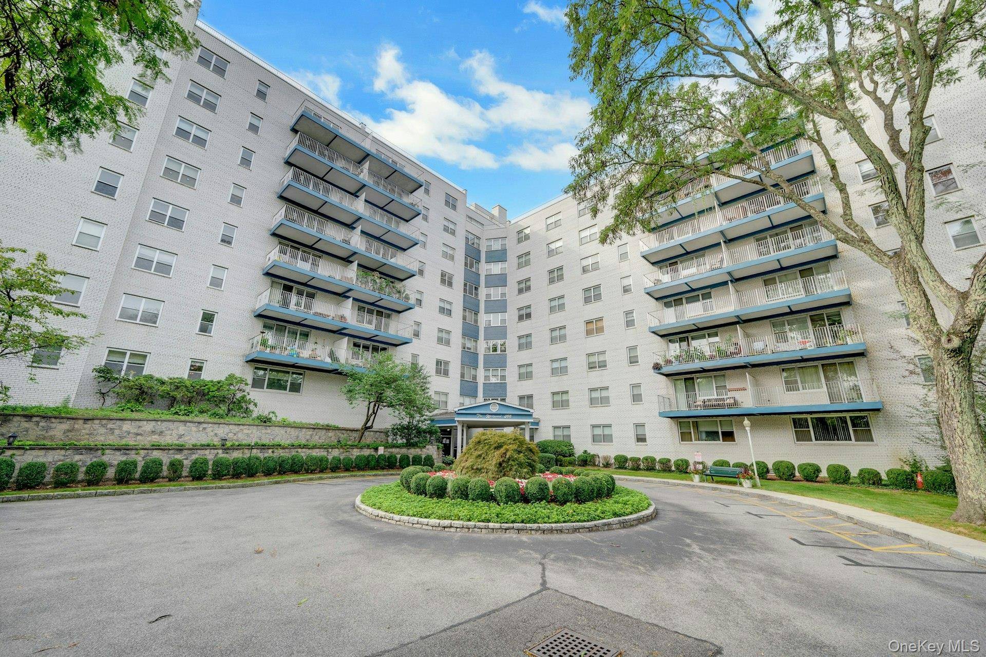 499 N Broadway #6B, White Plains, NY 10603