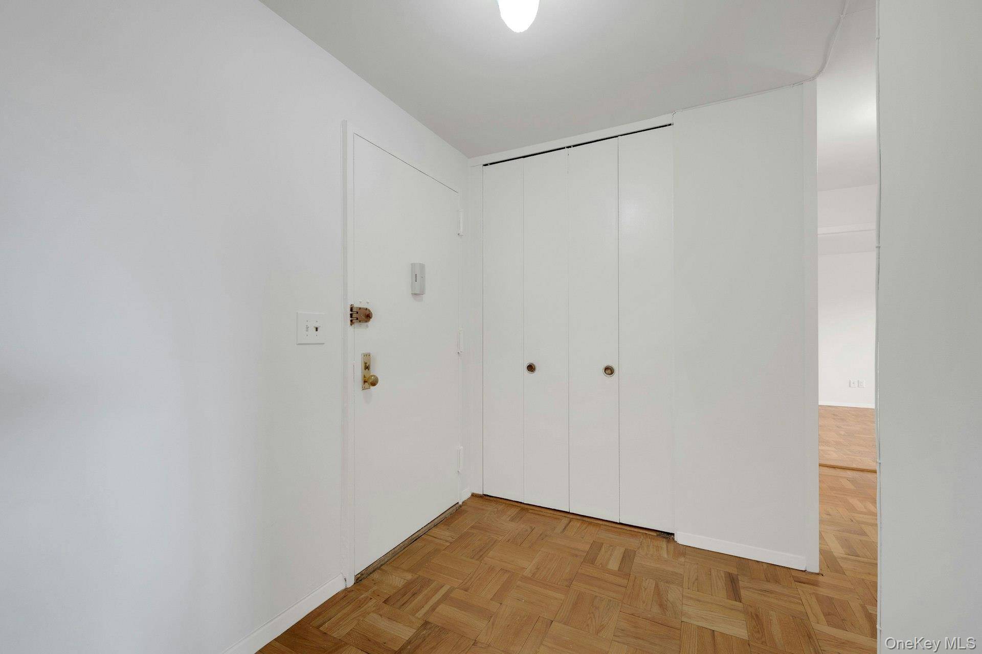 499 N Broadway #6B, White Plains, NY 10603