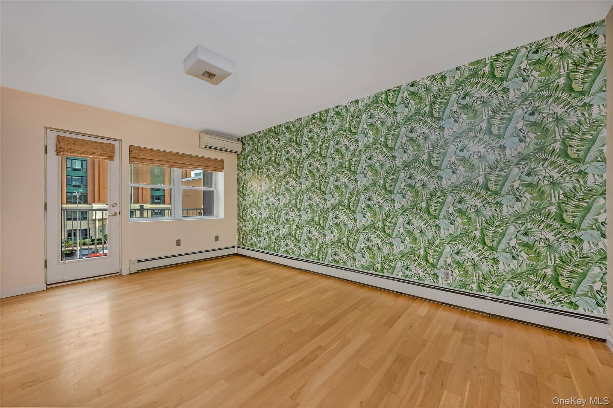 251 W Broadway #306, Long Beach, NY 11561