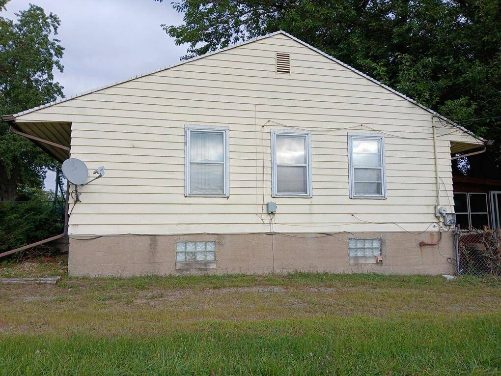 2614 173rd Street, Hammond, IN 46323