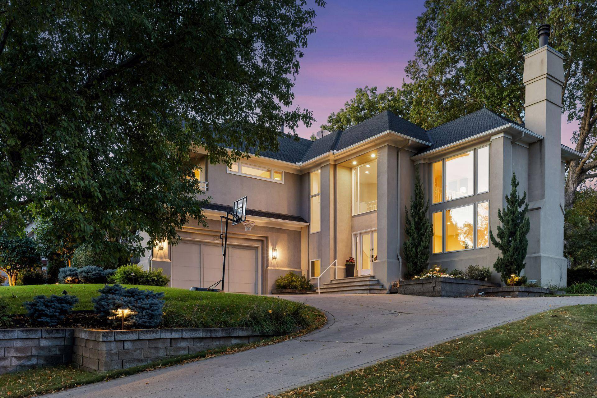 2323 Huntington Point RD W, Minnetonka Beach, MN 55391