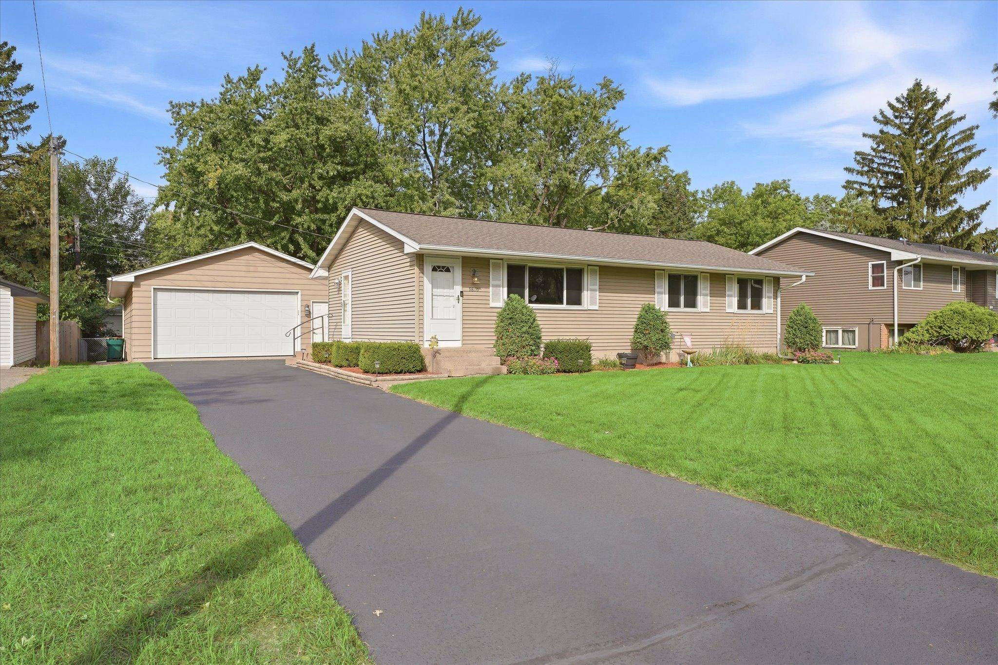 9800 3rd ST NE, Blaine, MN 55434