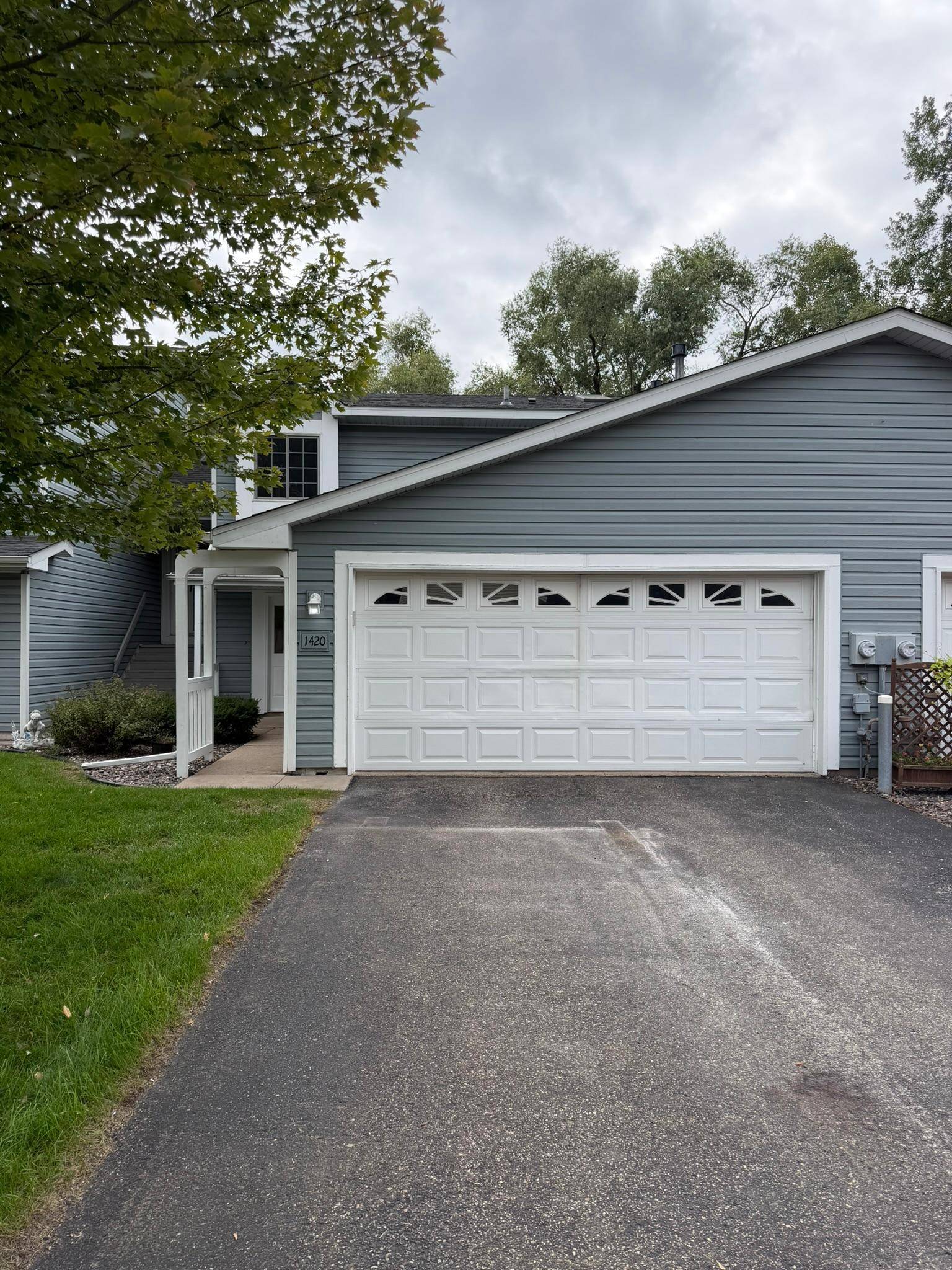 1420 Cleveland ST, Anoka, MN 55303