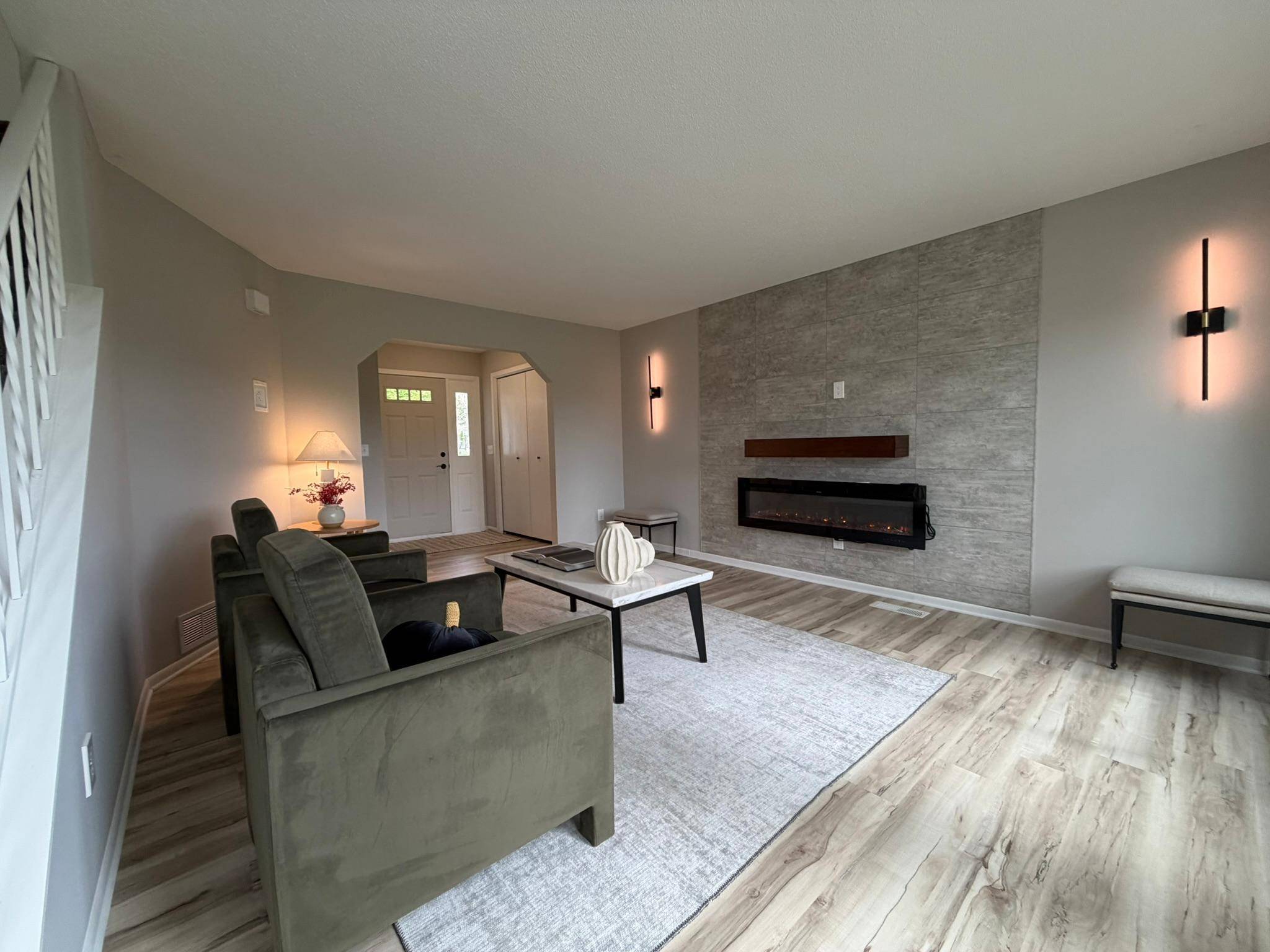 1420 Cleveland ST, Anoka, MN 55303