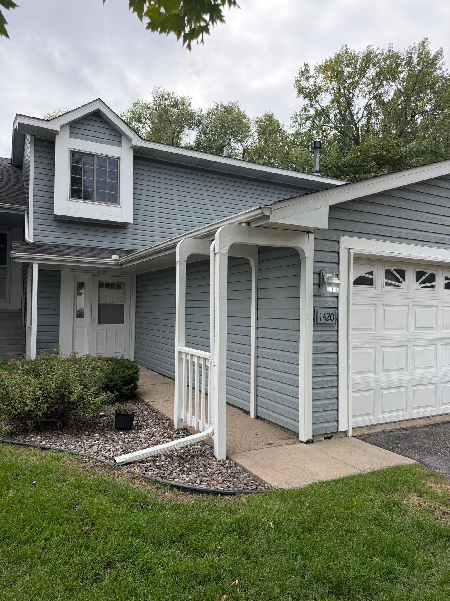 1420 Cleveland ST, Anoka, MN 55303