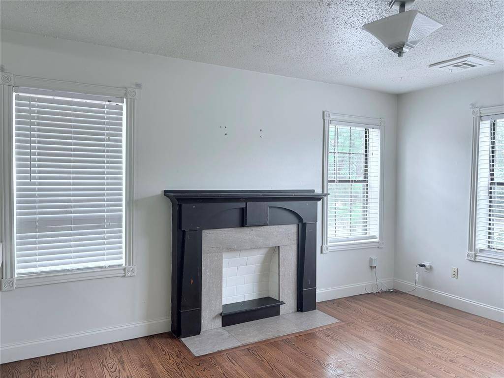 2600 NW 12th ST, Oklahoma City, OK 73107
