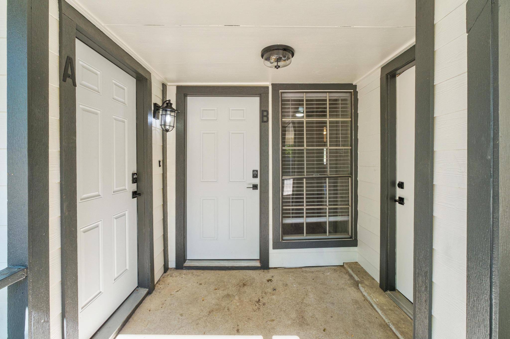7600 Woodstone CV #B, Austin, TX 78749