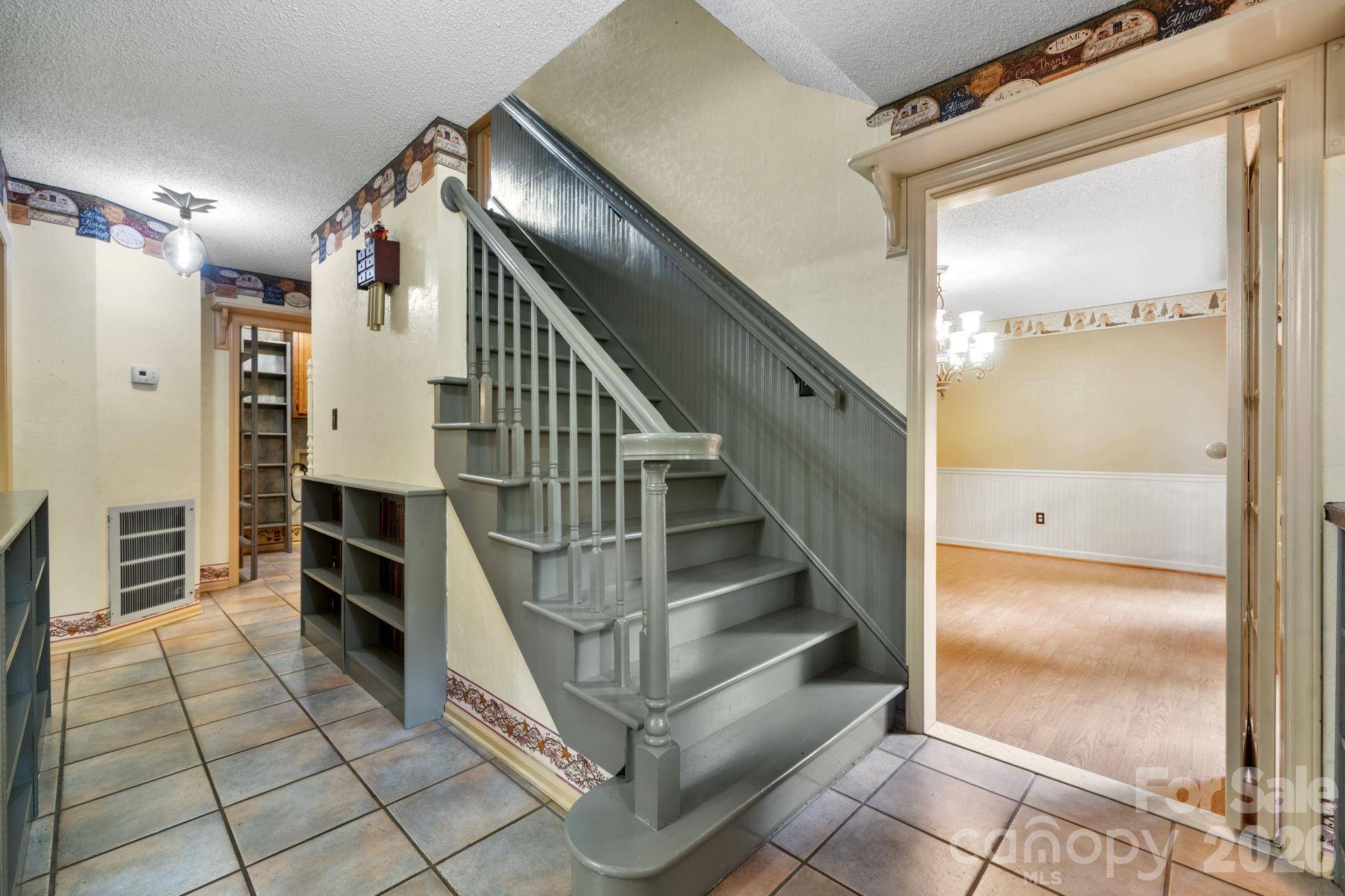 3110 Ninth Tee DR, Newton, NC 28658