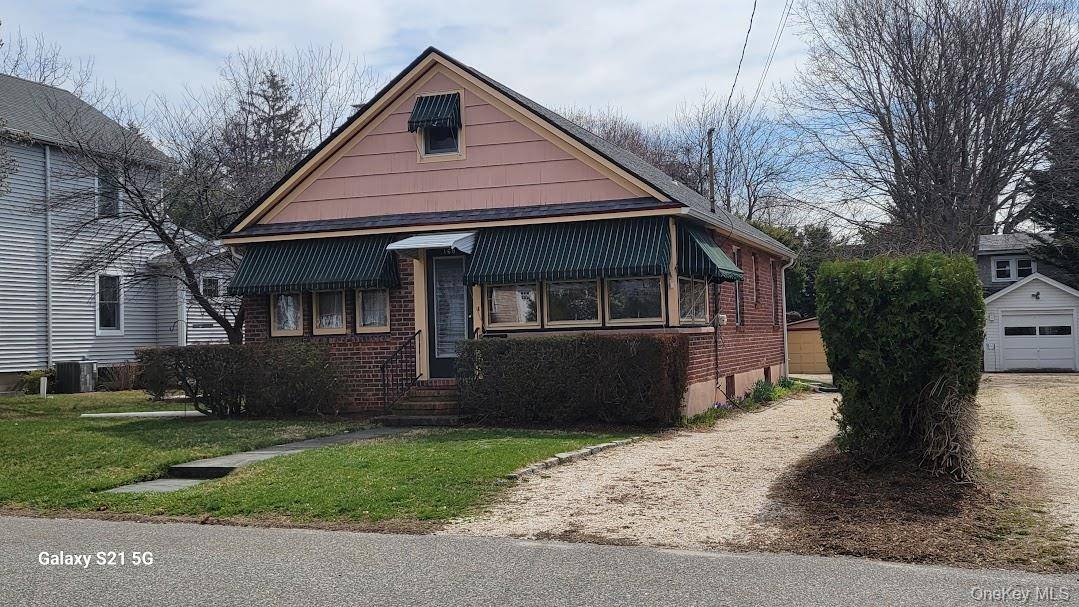 168 Lewis RD, Northport, NY 11768